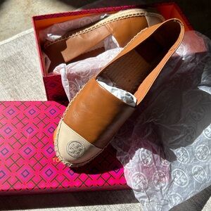 Brand new Tory Burch Dulce de Leche espadrilles size 8